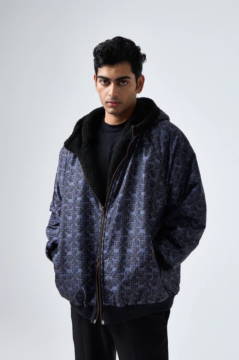 REVERSIBLE SHERPA JACKET (BLACK)